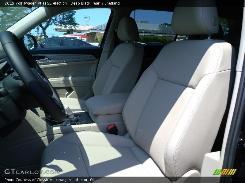 Deep Black Pearl / Shetland 2019 Volkswagen Atlas SE 4Motion
