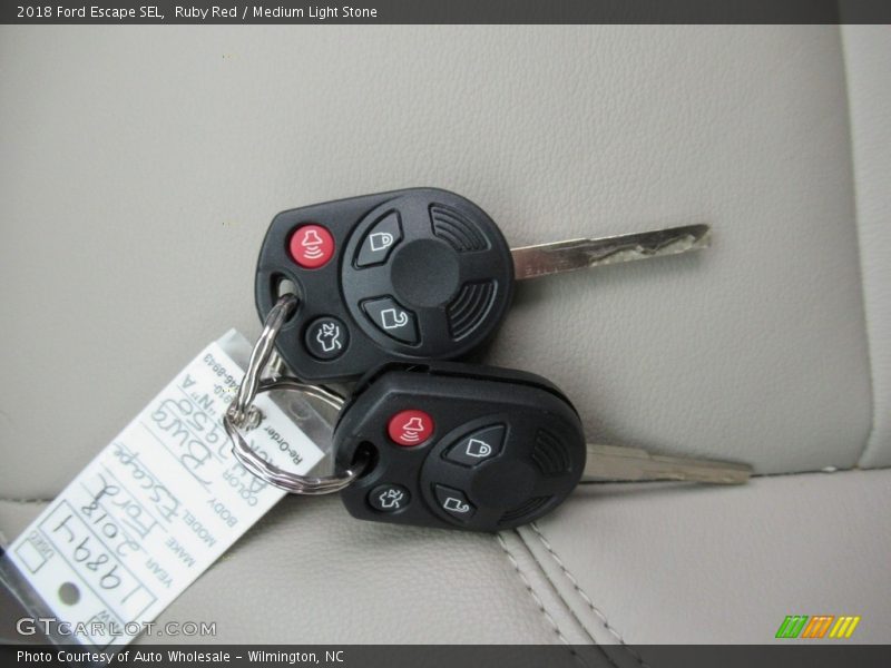 Ruby Red / Medium Light Stone 2018 Ford Escape SEL
