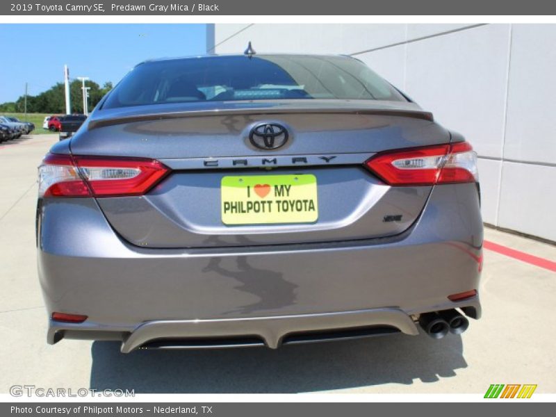 Predawn Gray Mica / Black 2019 Toyota Camry SE