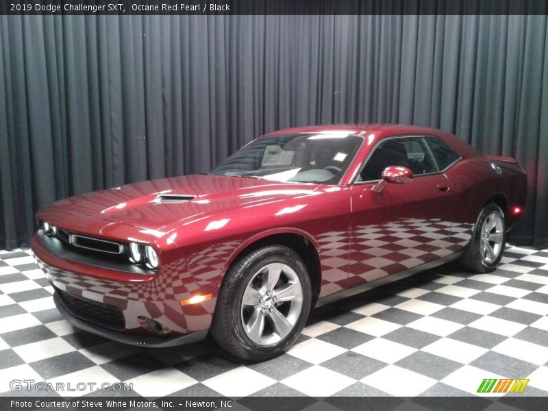 Octane Red Pearl / Black 2019 Dodge Challenger SXT