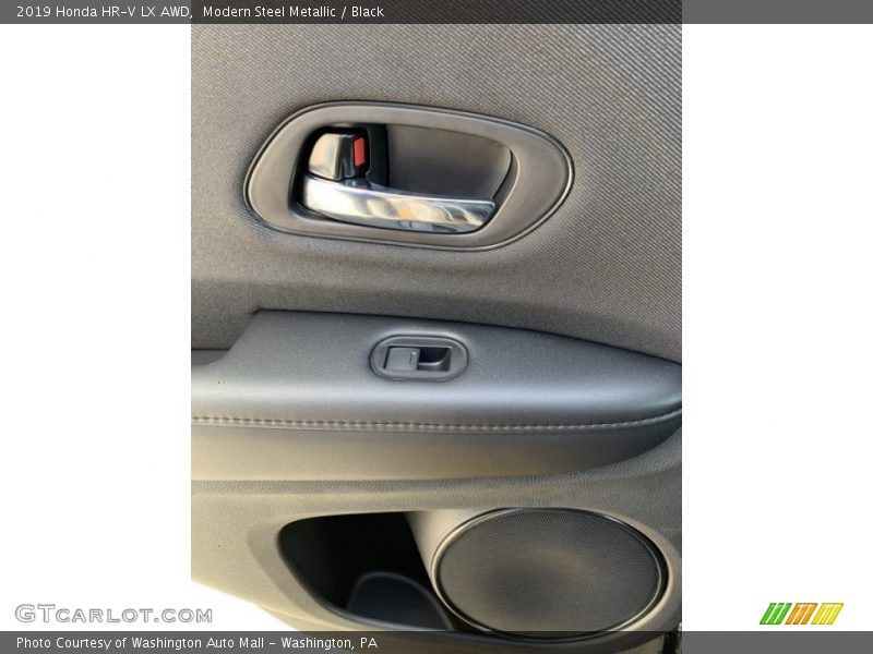 Modern Steel Metallic / Black 2019 Honda HR-V LX AWD