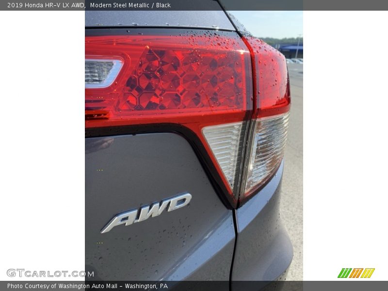 Modern Steel Metallic / Black 2019 Honda HR-V LX AWD