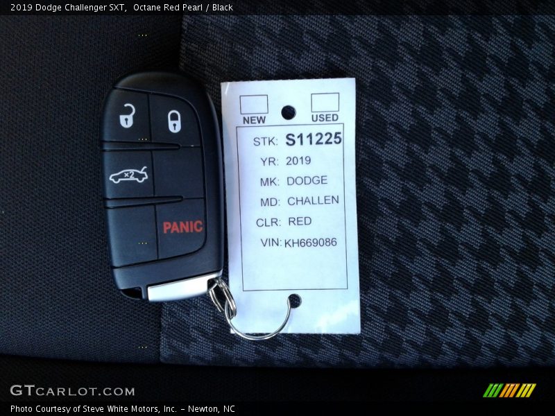 Octane Red Pearl / Black 2019 Dodge Challenger SXT