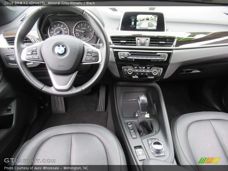 Mineral Grey Metallic / Black 2018 BMW X1 sDrive28i