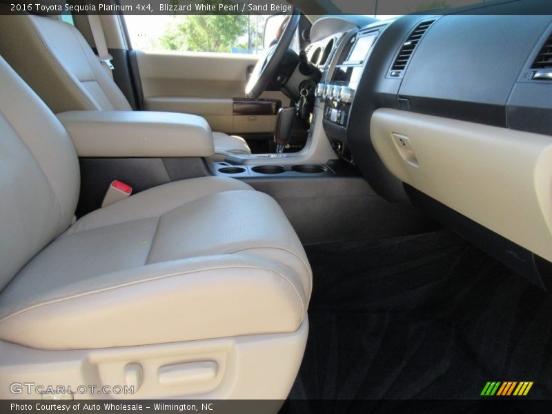Blizzard White Pearl / Sand Beige 2016 Toyota Sequoia Platinum 4x4