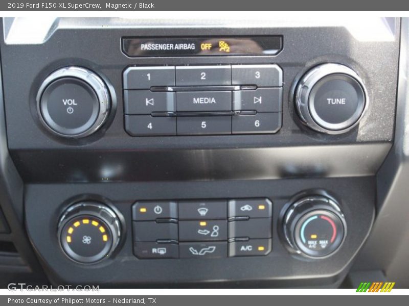 Magnetic / Black 2019 Ford F150 XL SuperCrew