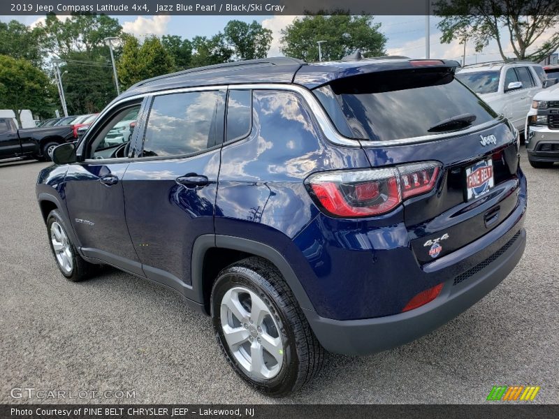 Jazz Blue Pearl / Black/Ski Gray 2019 Jeep Compass Latitude 4x4