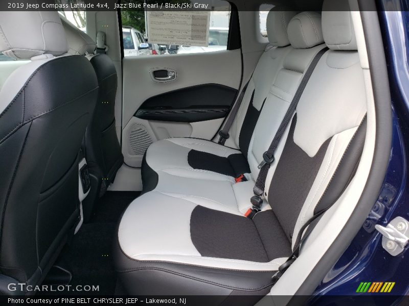 Jazz Blue Pearl / Black/Ski Gray 2019 Jeep Compass Latitude 4x4