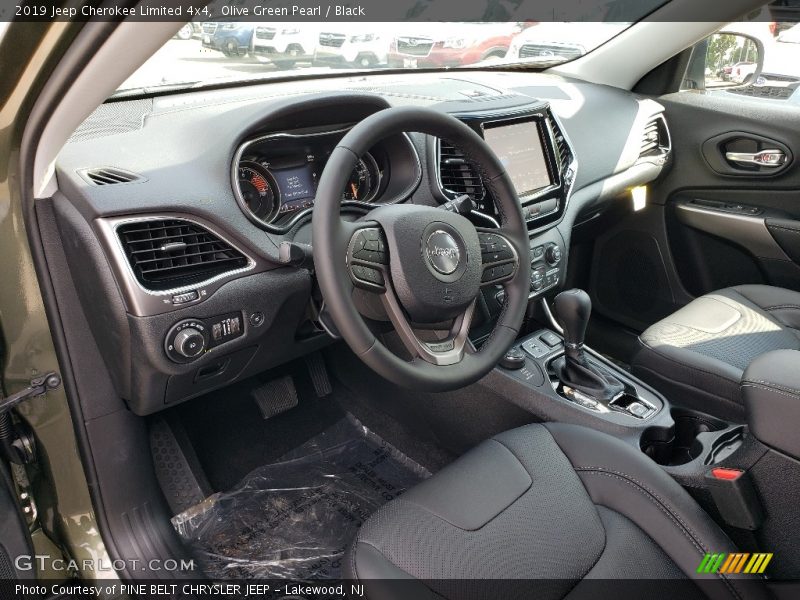 Olive Green Pearl / Black 2019 Jeep Cherokee Limited 4x4