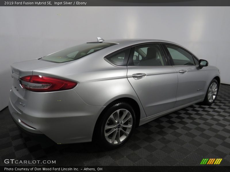 Ingot Silver / Ebony 2019 Ford Fusion Hybrid SE