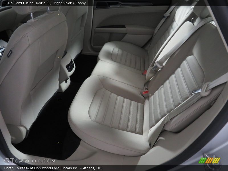 Ingot Silver / Ebony 2019 Ford Fusion Hybrid SE
