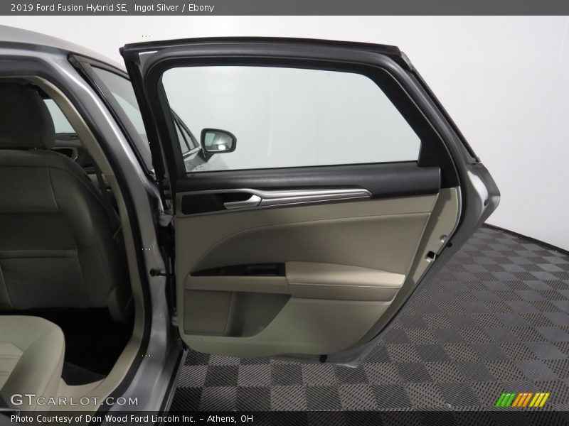 Ingot Silver / Ebony 2019 Ford Fusion Hybrid SE