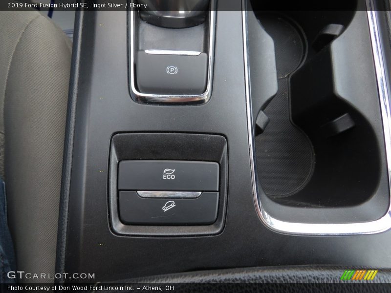 Ingot Silver / Ebony 2019 Ford Fusion Hybrid SE