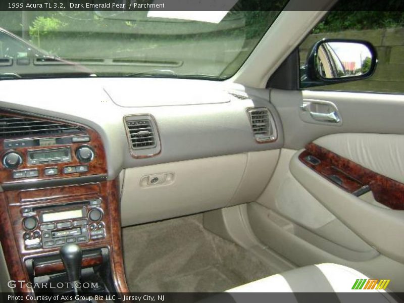 Dark Emerald Pearl / Parchment 1999 Acura TL 3.2