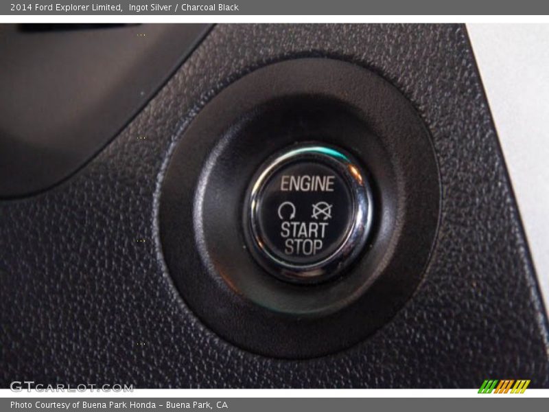 Ingot Silver / Charcoal Black 2014 Ford Explorer Limited
