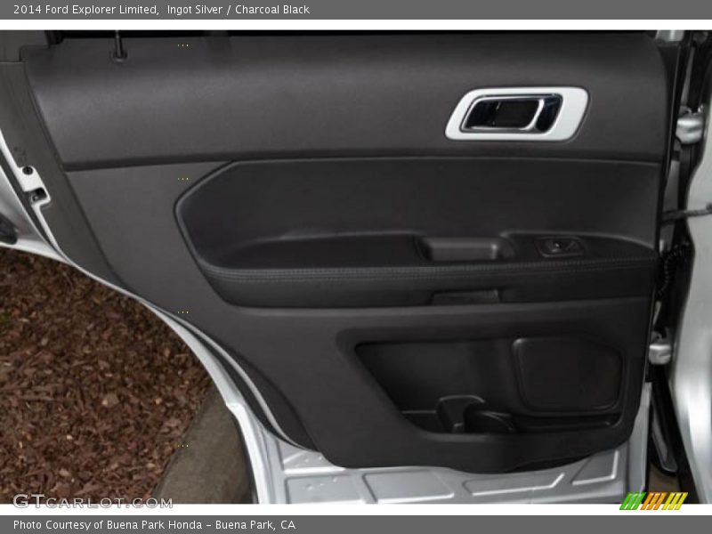 Ingot Silver / Charcoal Black 2014 Ford Explorer Limited