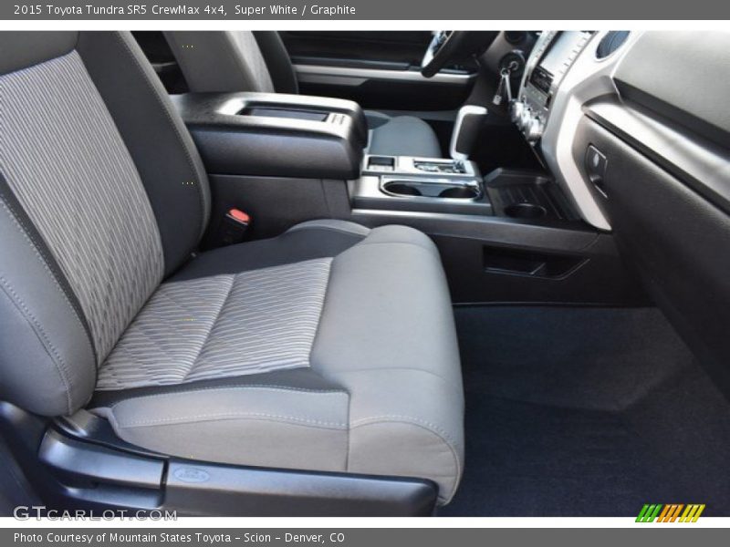 Super White / Graphite 2015 Toyota Tundra SR5 CrewMax 4x4