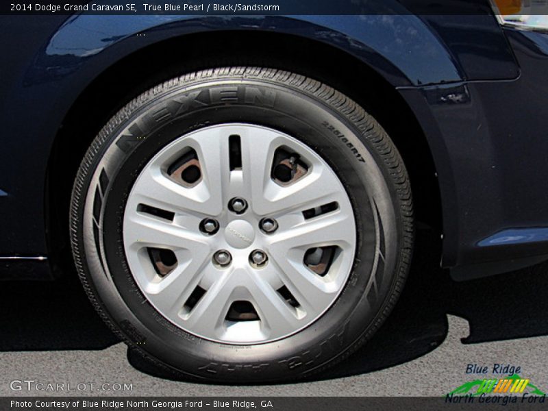 True Blue Pearl / Black/Sandstorm 2014 Dodge Grand Caravan SE