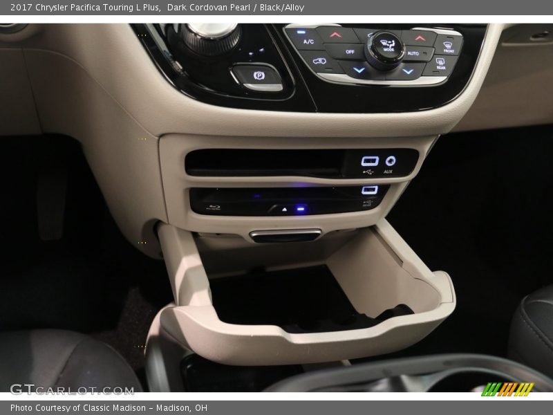 Dark Cordovan Pearl / Black/Alloy 2017 Chrysler Pacifica Touring L Plus
