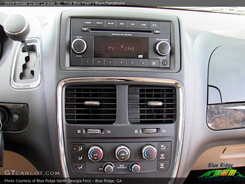 True Blue Pearl / Black/Sandstorm 2014 Dodge Grand Caravan SE