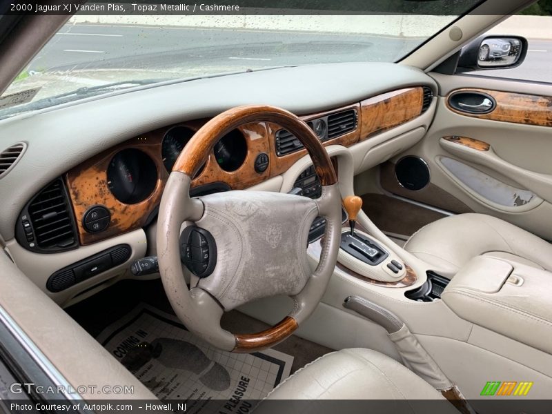 Topaz Metallic / Cashmere 2000 Jaguar XJ Vanden Plas