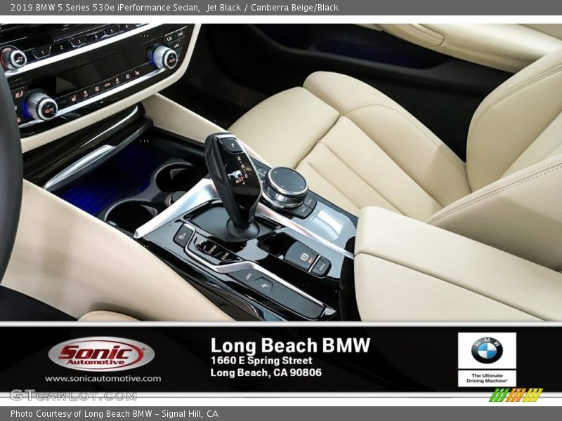 Jet Black / Canberra Beige/Black 2019 BMW 5 Series 530e iPerformance Sedan