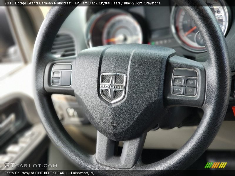 Brilliant Black Crystal Pearl / Black/Light Graystone 2011 Dodge Grand Caravan Mainstreet