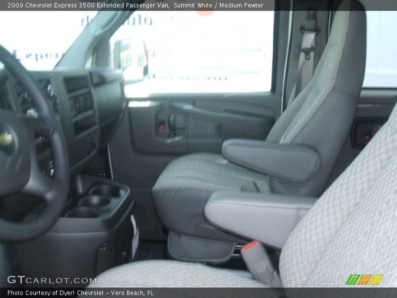 Summit White / Medium Pewter 2009 Chevrolet Express 3500 Extended Passenger Van
