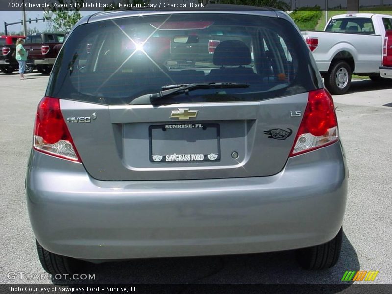 Medium Gray / Charcoal Black 2007 Chevrolet Aveo 5 LS Hatchback