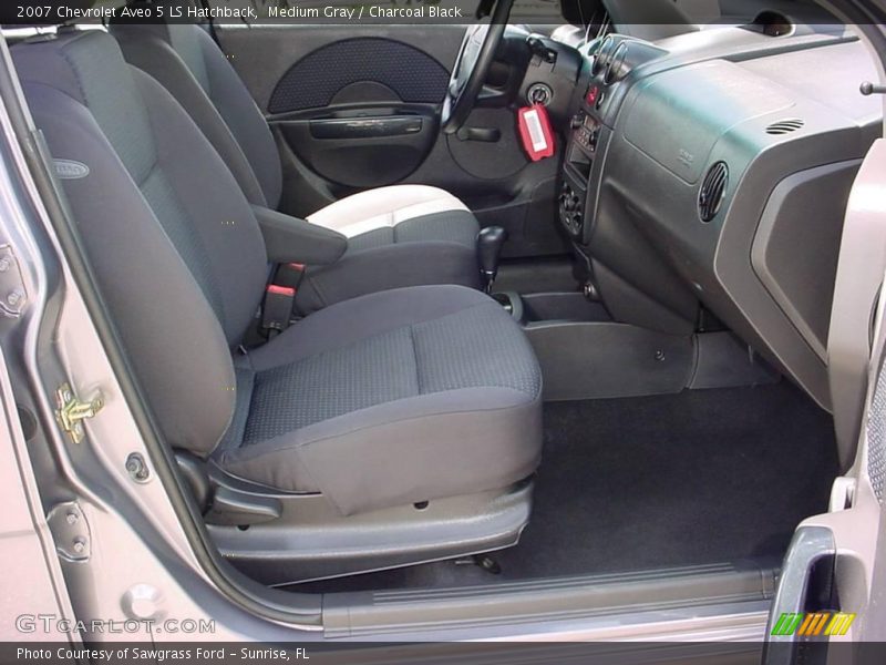 Medium Gray / Charcoal Black 2007 Chevrolet Aveo 5 LS Hatchback