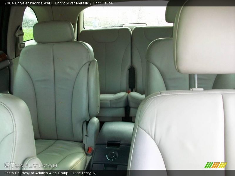 Bright Silver Metallic / Light Taupe 2004 Chrysler Pacifica AWD