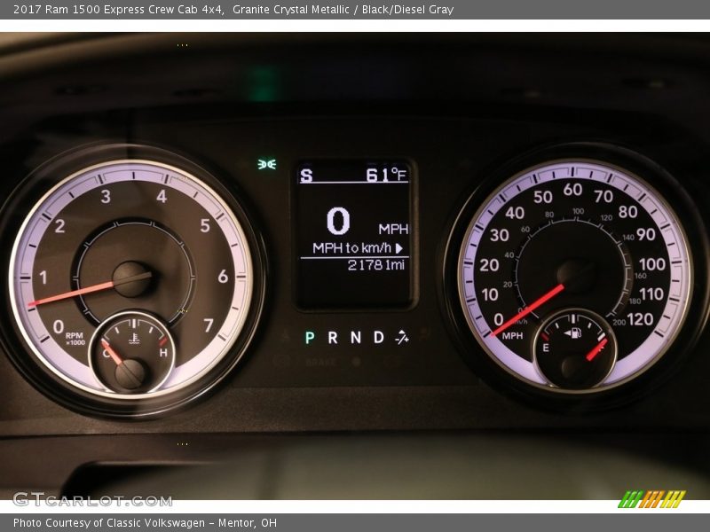 Granite Crystal Metallic / Black/Diesel Gray 2017 Ram 1500 Express Crew Cab 4x4
