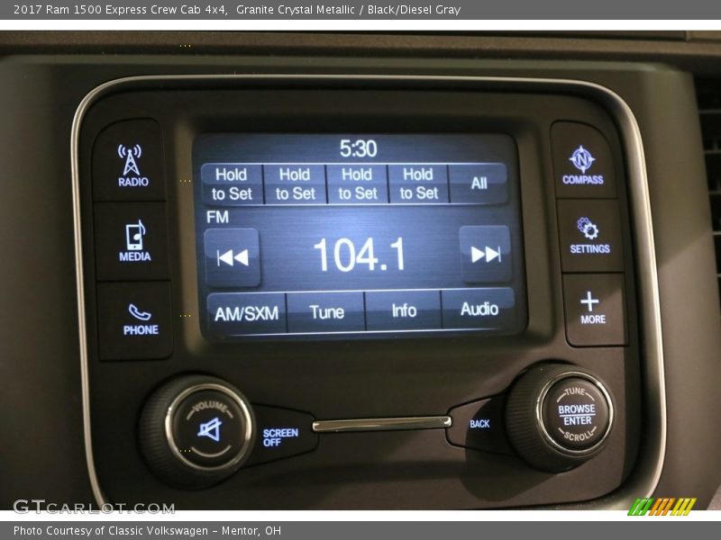 Granite Crystal Metallic / Black/Diesel Gray 2017 Ram 1500 Express Crew Cab 4x4