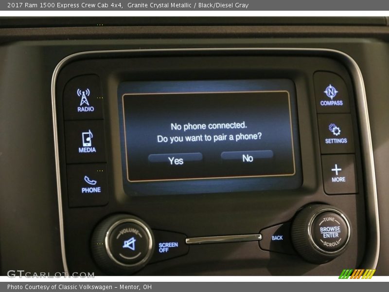 Granite Crystal Metallic / Black/Diesel Gray 2017 Ram 1500 Express Crew Cab 4x4