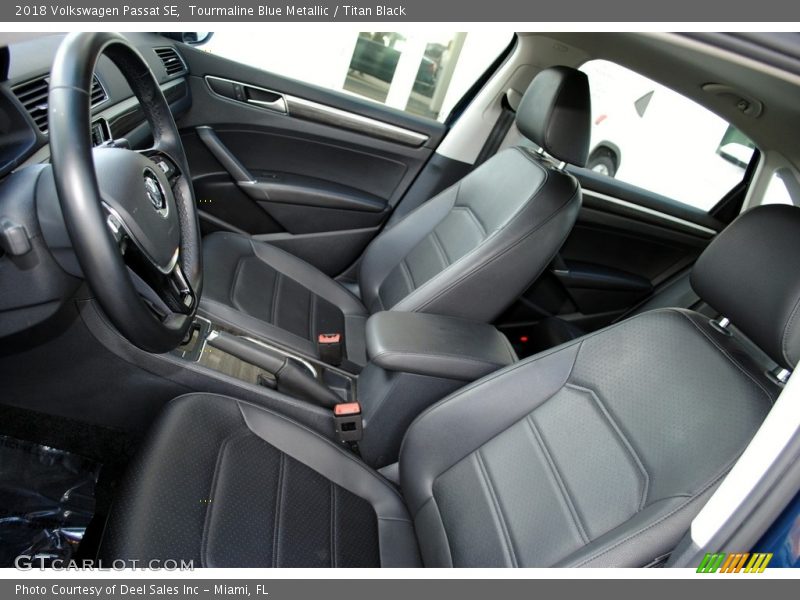 Tourmaline Blue Metallic / Titan Black 2018 Volkswagen Passat SE