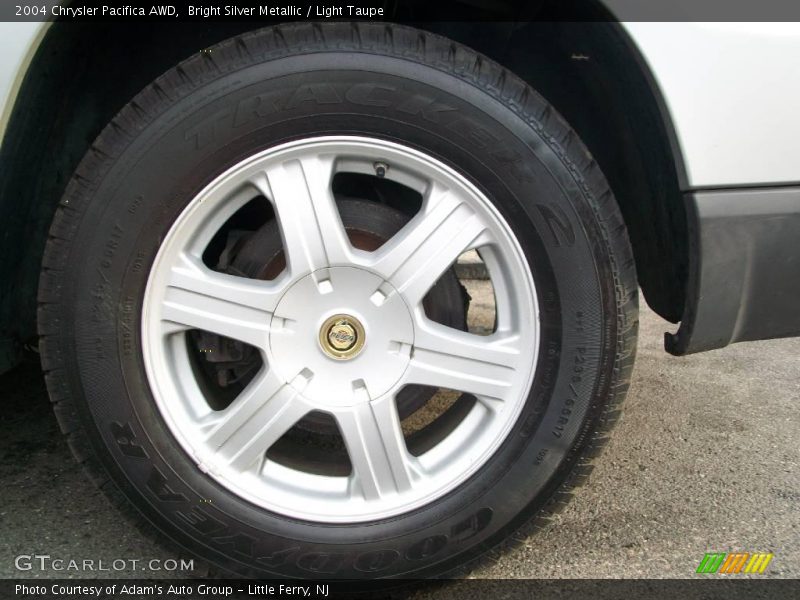 Bright Silver Metallic / Light Taupe 2004 Chrysler Pacifica AWD