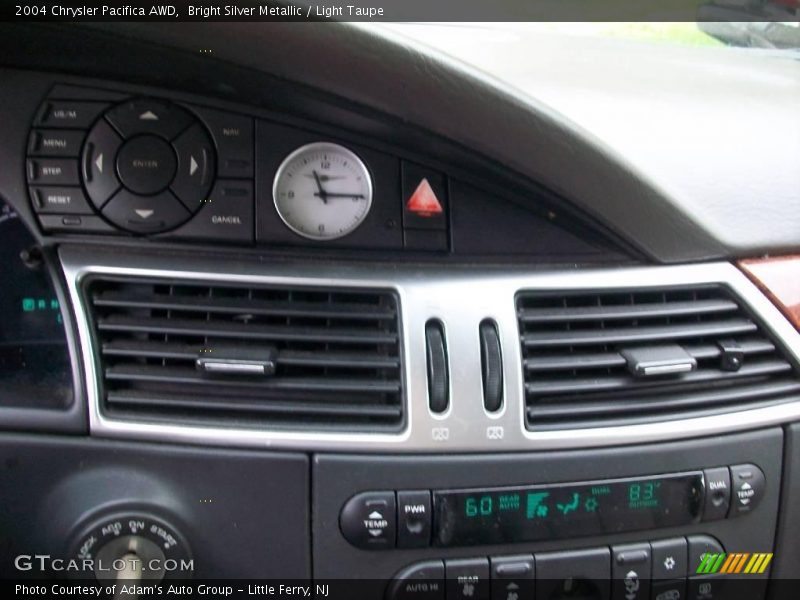 Bright Silver Metallic / Light Taupe 2004 Chrysler Pacifica AWD