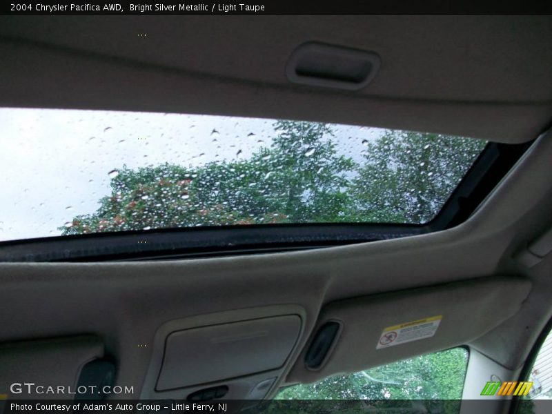 Bright Silver Metallic / Light Taupe 2004 Chrysler Pacifica AWD