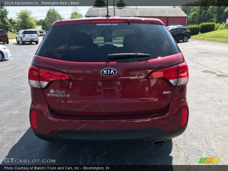 Remington Red / Black 2014 Kia Sorento LX