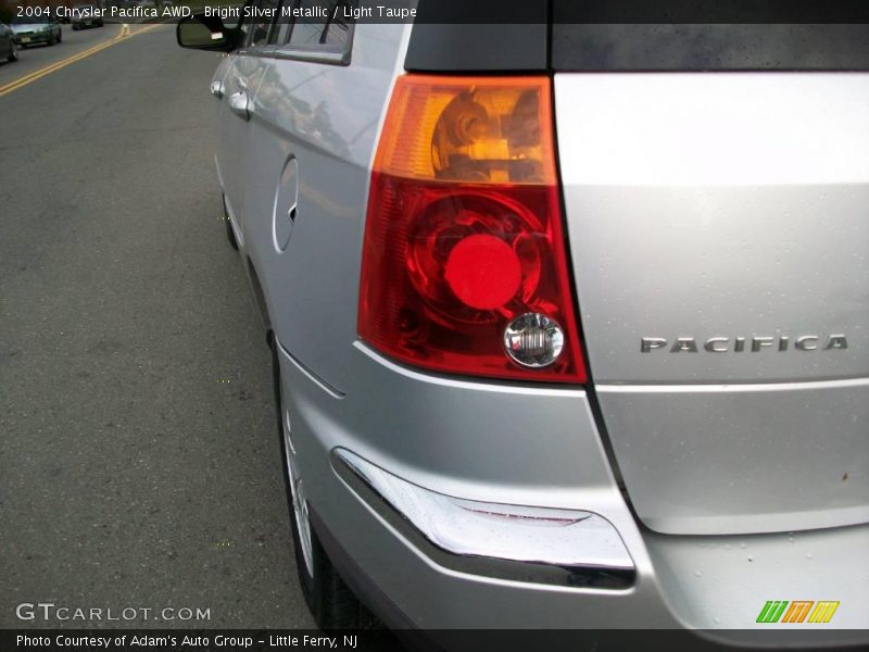 Bright Silver Metallic / Light Taupe 2004 Chrysler Pacifica AWD