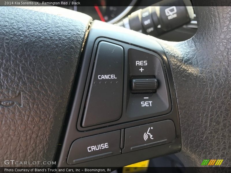 Remington Red / Black 2014 Kia Sorento LX