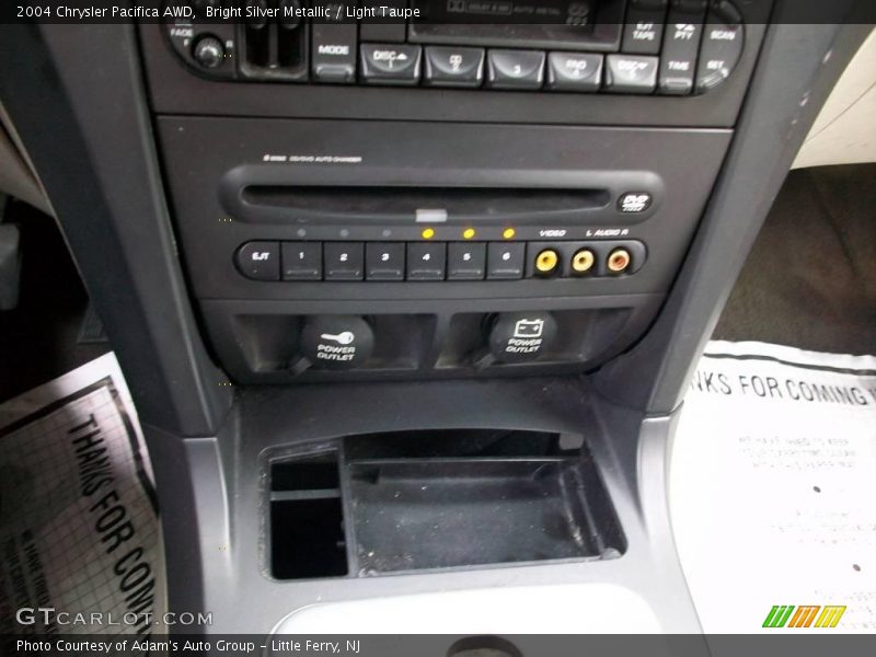 Bright Silver Metallic / Light Taupe 2004 Chrysler Pacifica AWD