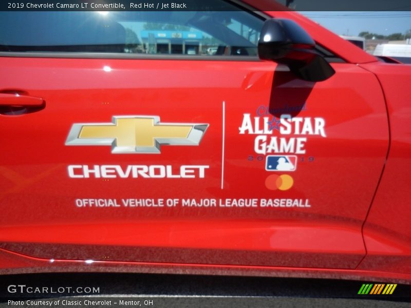 Red Hot / Jet Black 2019 Chevrolet Camaro LT Convertible