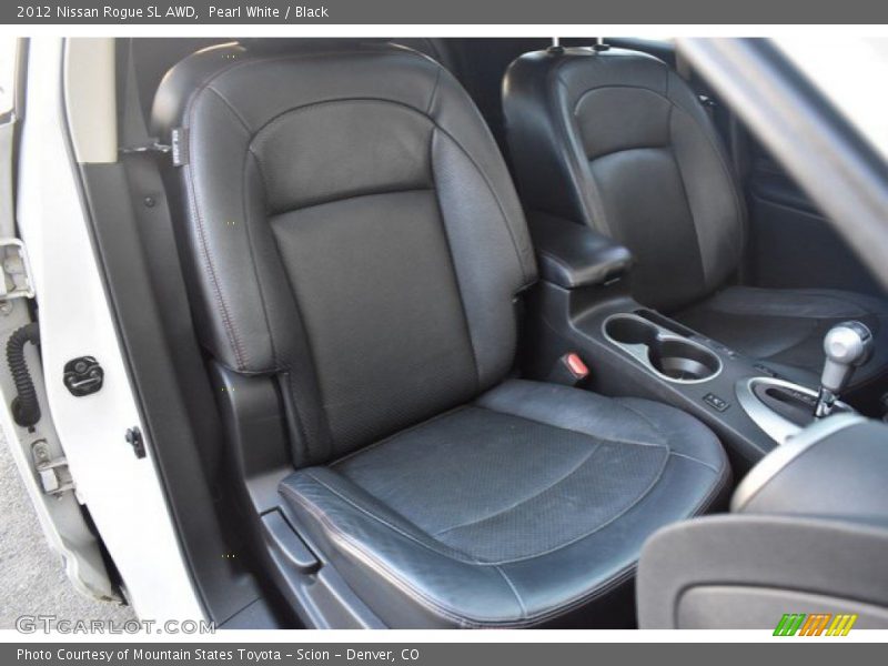 Pearl White / Black 2012 Nissan Rogue SL AWD