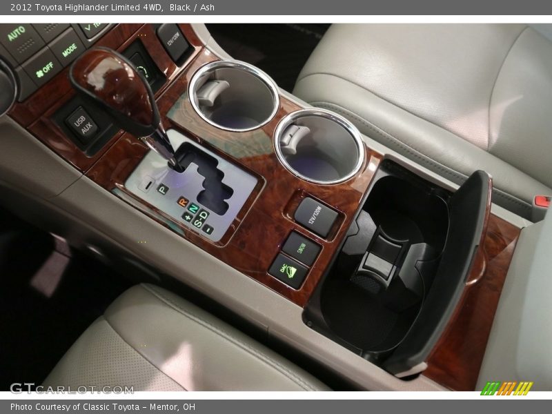 Black / Ash 2012 Toyota Highlander Limited 4WD