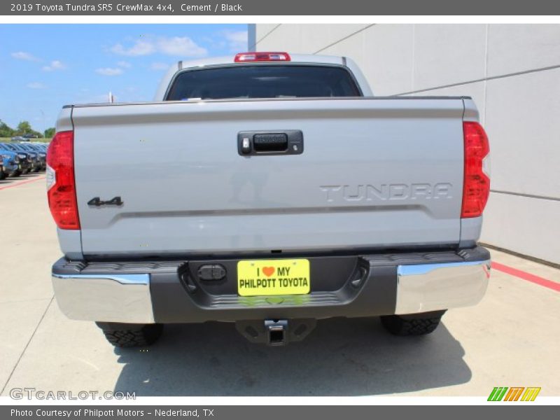 Cement / Black 2019 Toyota Tundra SR5 CrewMax 4x4