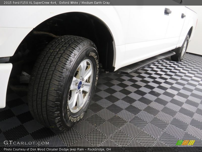 Oxford White / Medium Earth Gray 2015 Ford F150 XL SuperCrew 4x4