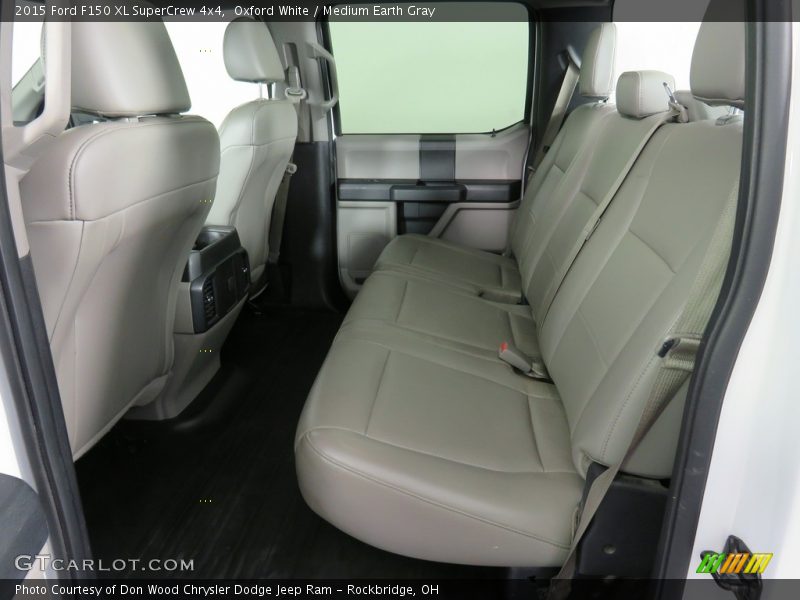 Oxford White / Medium Earth Gray 2015 Ford F150 XL SuperCrew 4x4