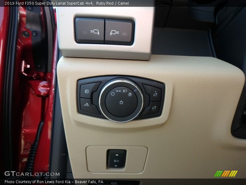 Controls of 2019 F350 Super Duty Lariat SuperCab 4x4