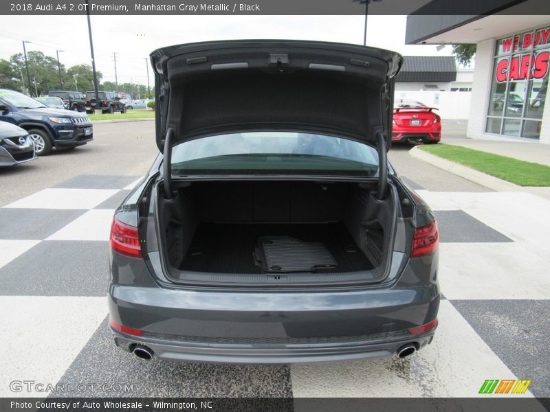 Manhattan Gray Metallic / Black 2018 Audi A4 2.0T Premium
